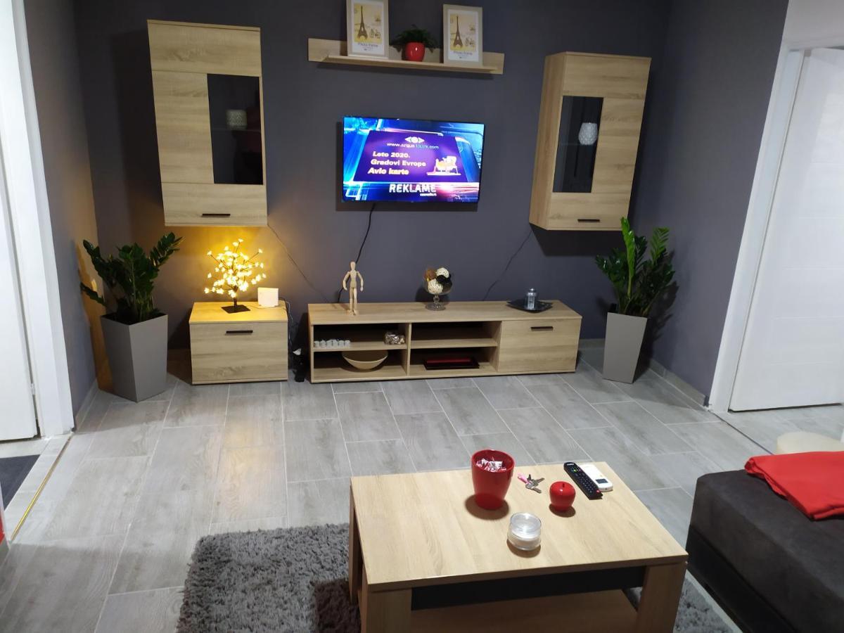 7 Days Premium Apartment Σουμπότικα Εξωτερικό φωτογραφία