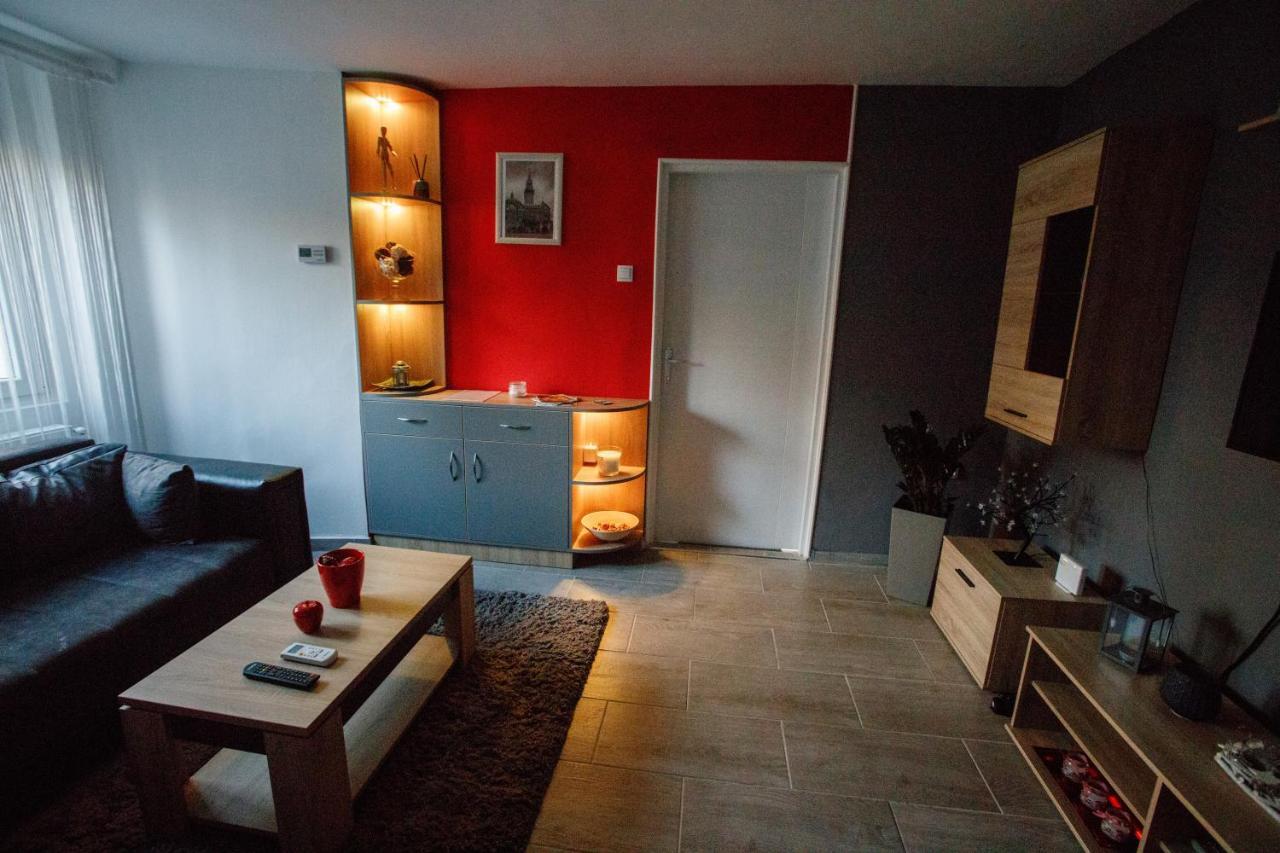 7 Days Premium Apartment Σουμπότικα Εξωτερικό φωτογραφία