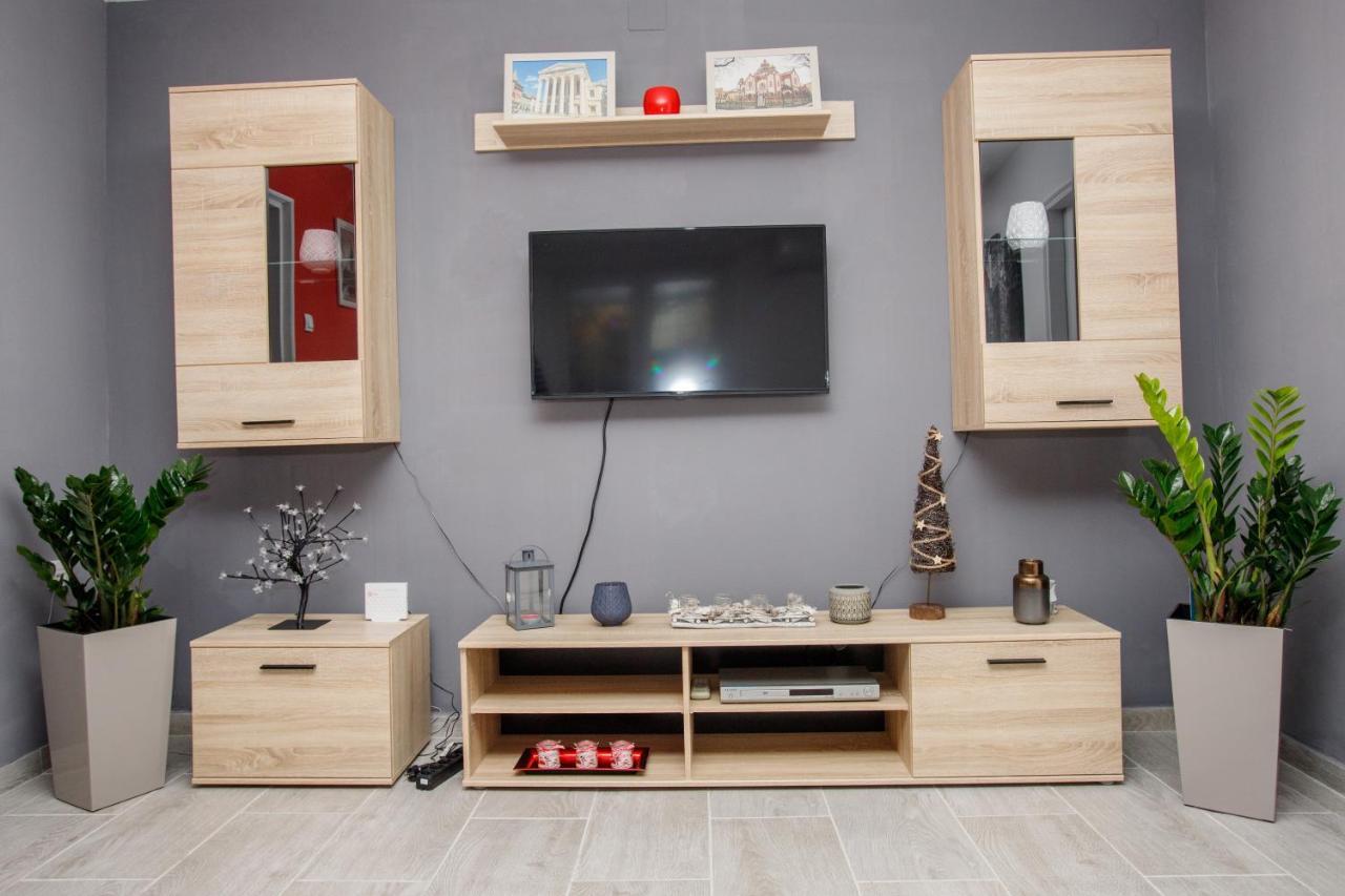 7 Days Premium Apartment Σουμπότικα Εξωτερικό φωτογραφία